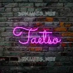 taetso in Pink Neon style - 3D name wallpaper